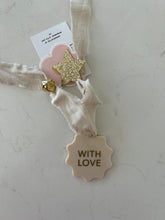 Load image into Gallery viewer, WHIMSICAL GIFT TAG // Natural - with love
