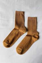 Load image into Gallery viewer, HER SOCKS (MC COTTON) - PEANUT BUTTER
