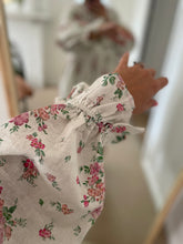 Load image into Gallery viewer, Tigerlilli Dress in Della Floral
